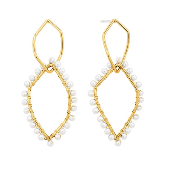 Linked Teardrop Wire Pearl Earrings